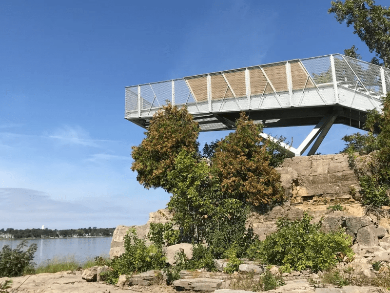 Monuments au capacitisme